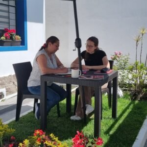 clases-de-espanol1-scaled-1